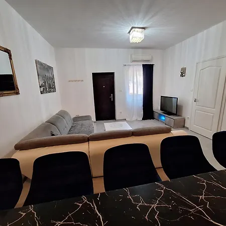 Apartman Ld Zara * Ližnjan